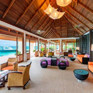 Sheraton Maldives Full Moon Resort & Spa