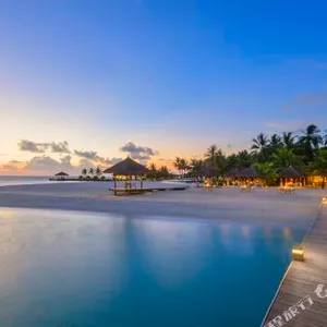 Niva Velassaru Maldives